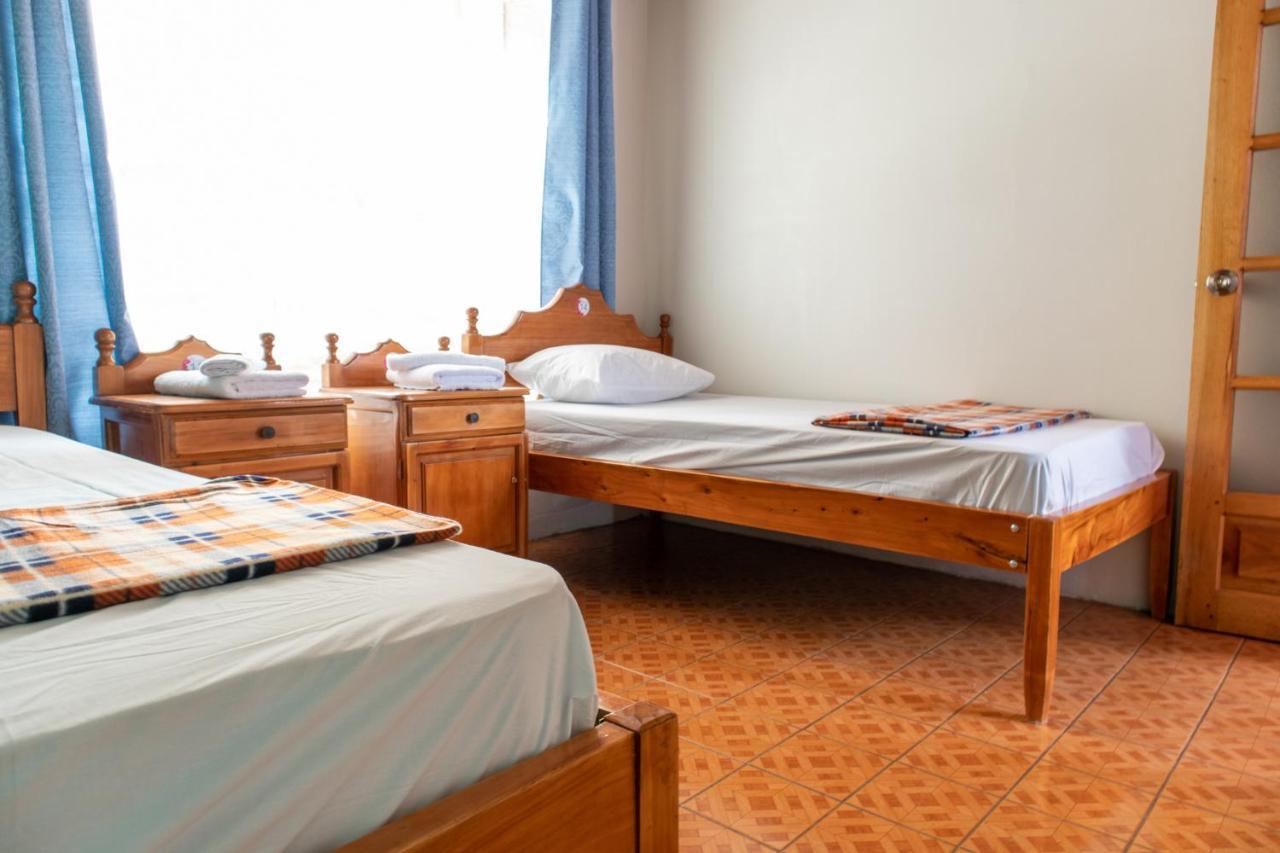 Hostel Bouganvilia Bed And Breakfast San Ramón Dış mekan fotoğraf