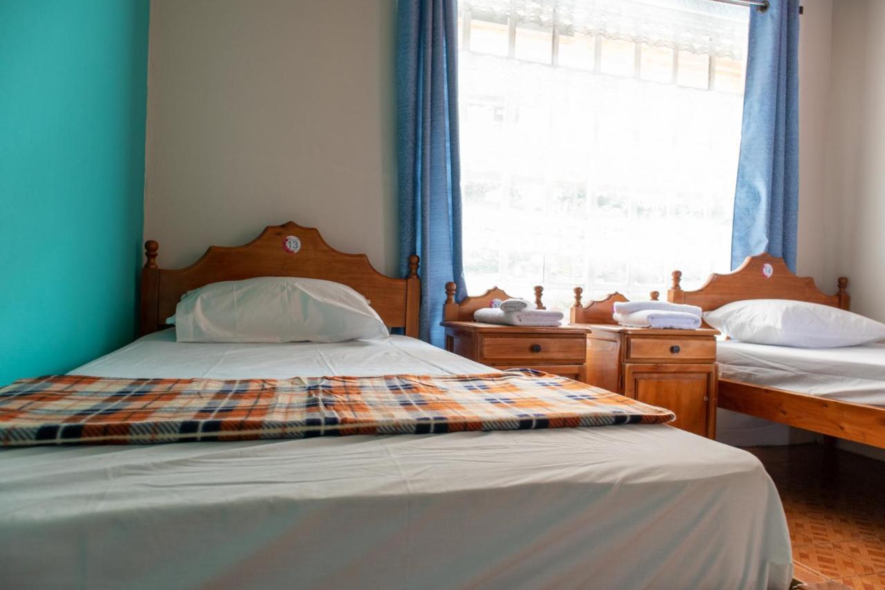 Hostel Bouganvilia Bed And Breakfast San Ramón Dış mekan fotoğraf