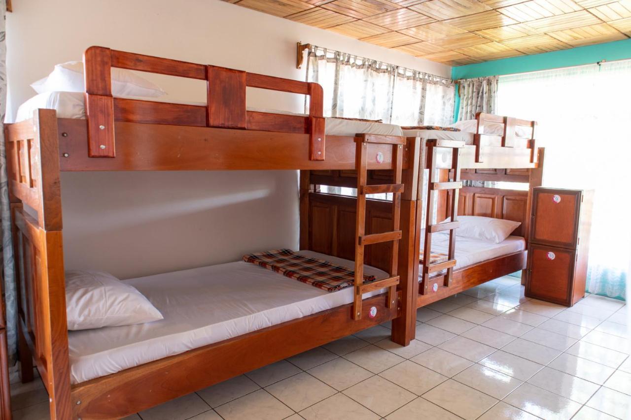 Hostel Bouganvilia Bed And Breakfast San Ramón Dış mekan fotoğraf