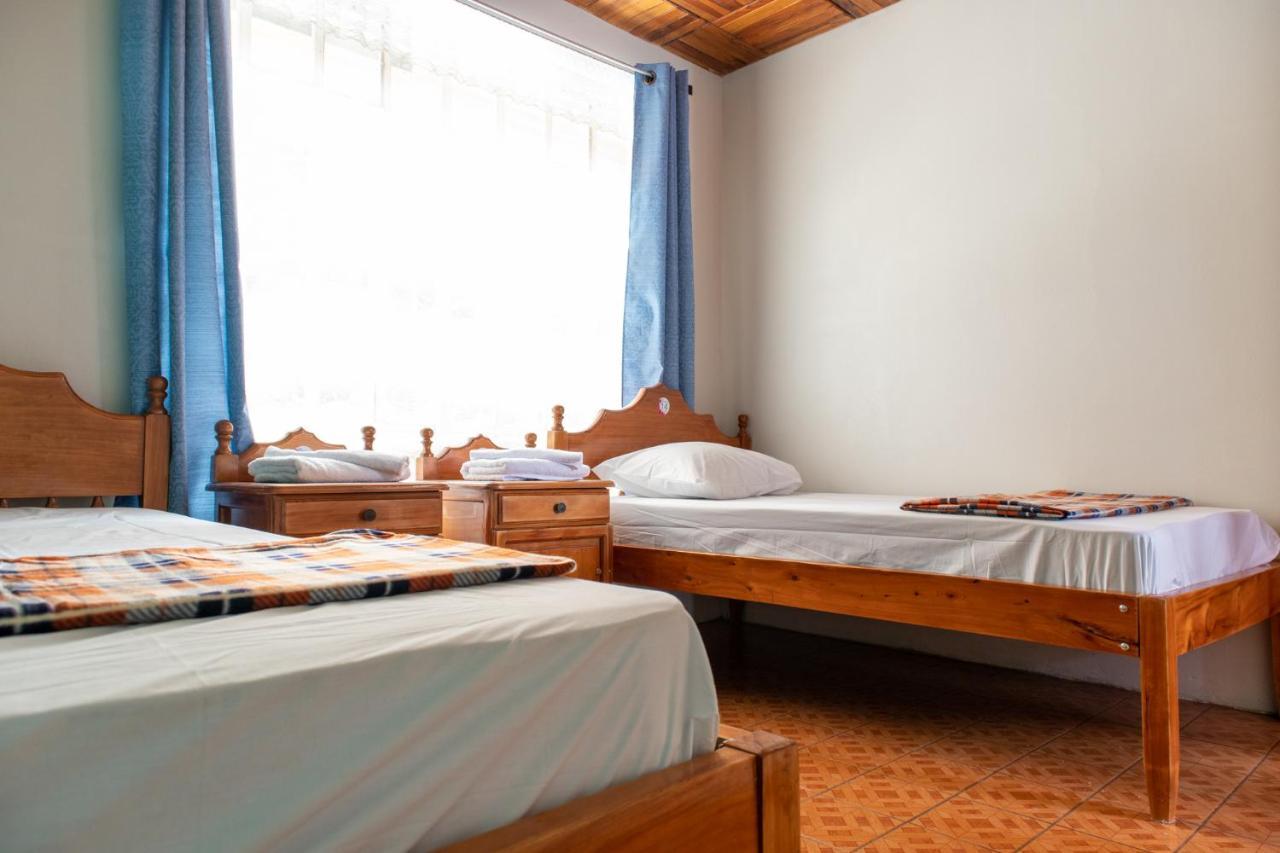 Hostel Bouganvilia Bed And Breakfast San Ramón Dış mekan fotoğraf